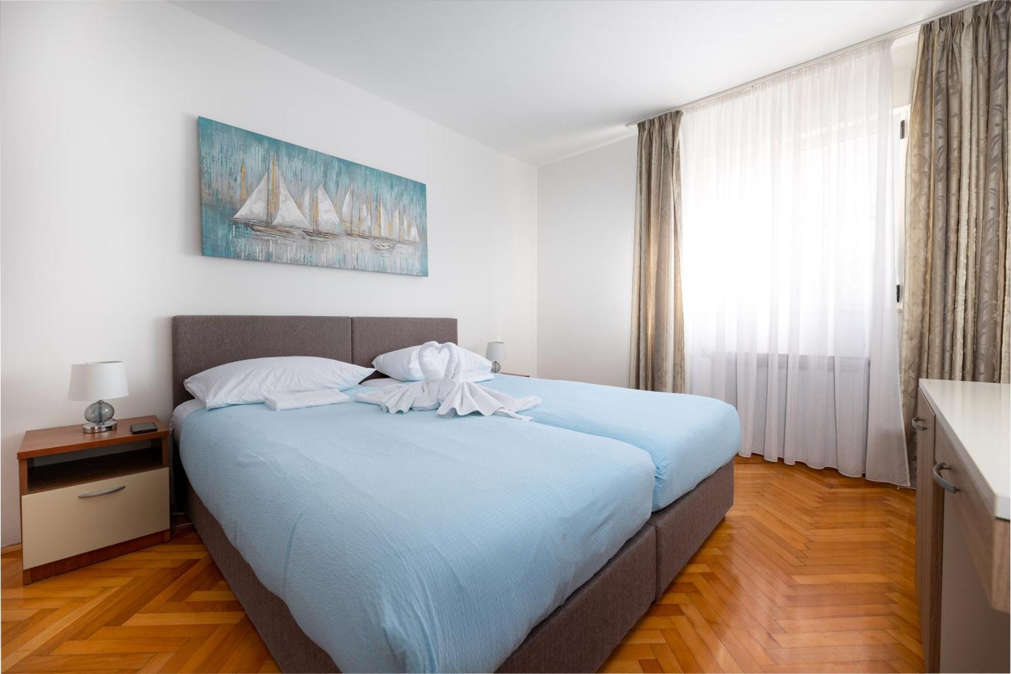 Villa Okruk-10 Meters Away From The Beach Okrug Gornji Extérieur photo